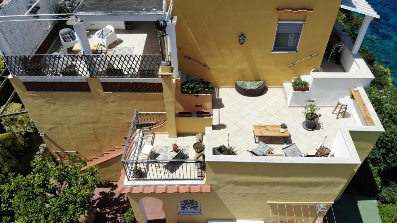 B&B Punta Vivara Капри Екстериор снимка