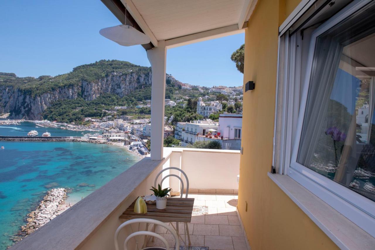 B&B Punta Vivara Капри Екстериор снимка