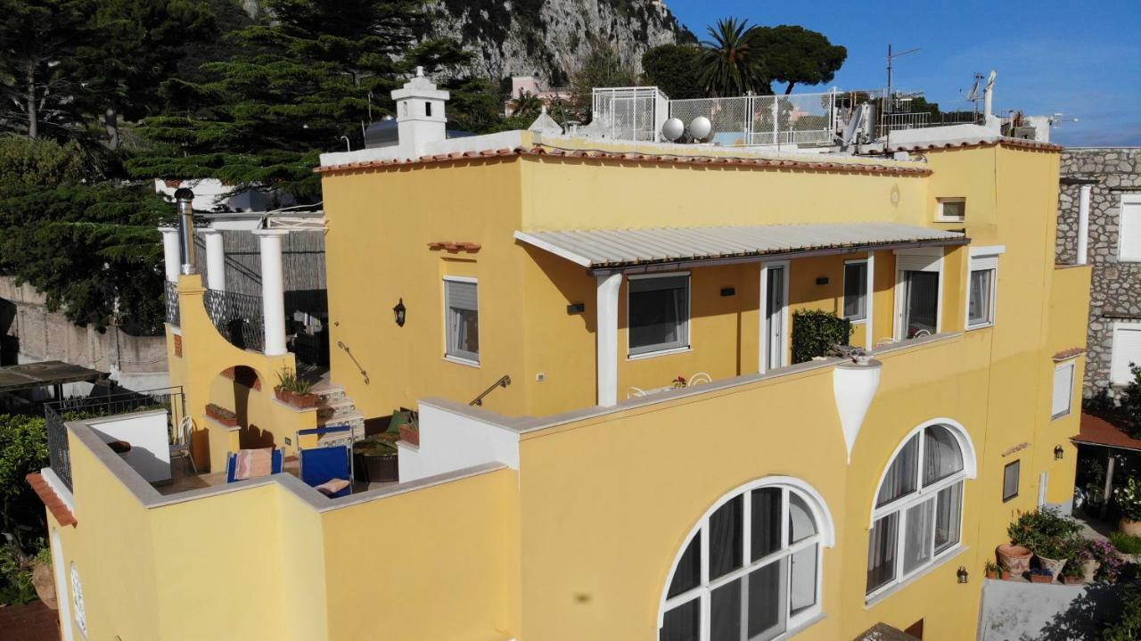 B&B Punta Vivara Капри Екстериор снимка